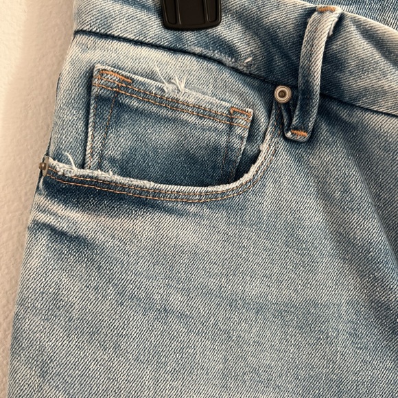 Good American women’s jeans/ High Rise straight leg - Picture 9 of 12